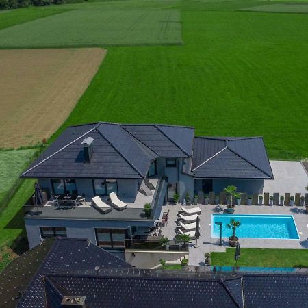 Luxurioese Penthaus Wohnung Anif Bagian luar foto